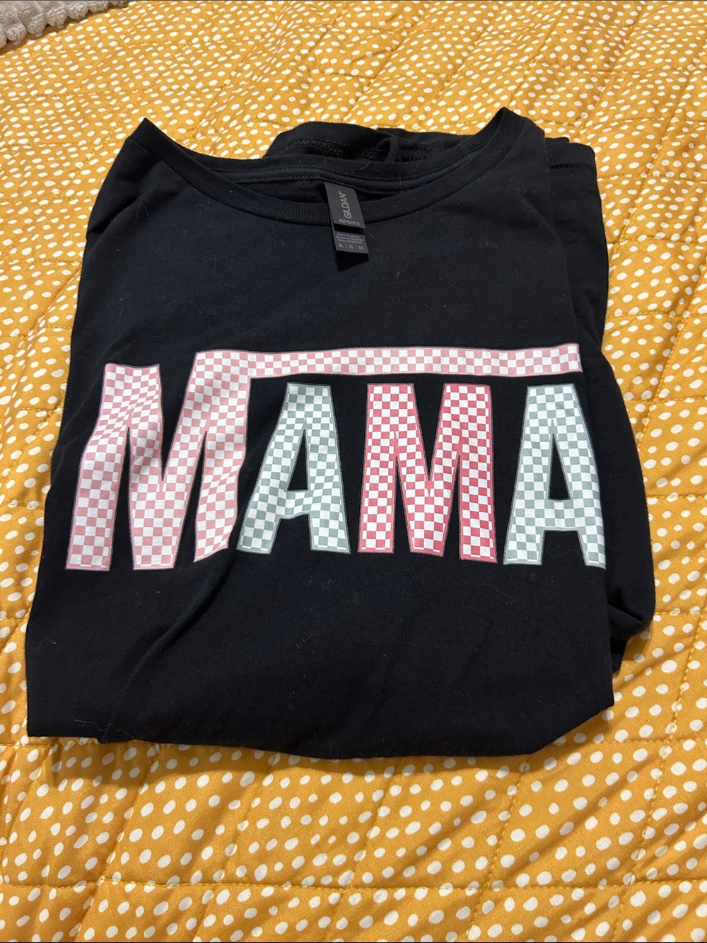 Black 'MAMA' Graphic Tee